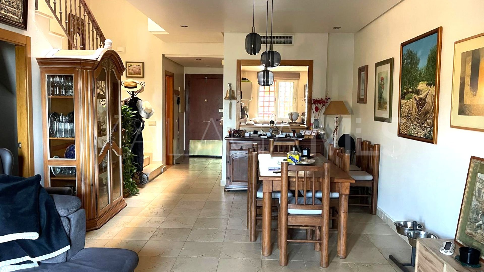 Bahia de las Rocas semi detached house for sale
