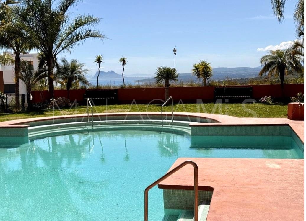Bahia de las Rocas semi detached house for sale