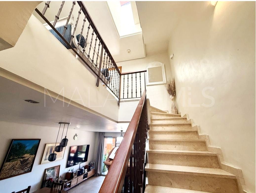 Bahia de las Rocas semi detached house for sale