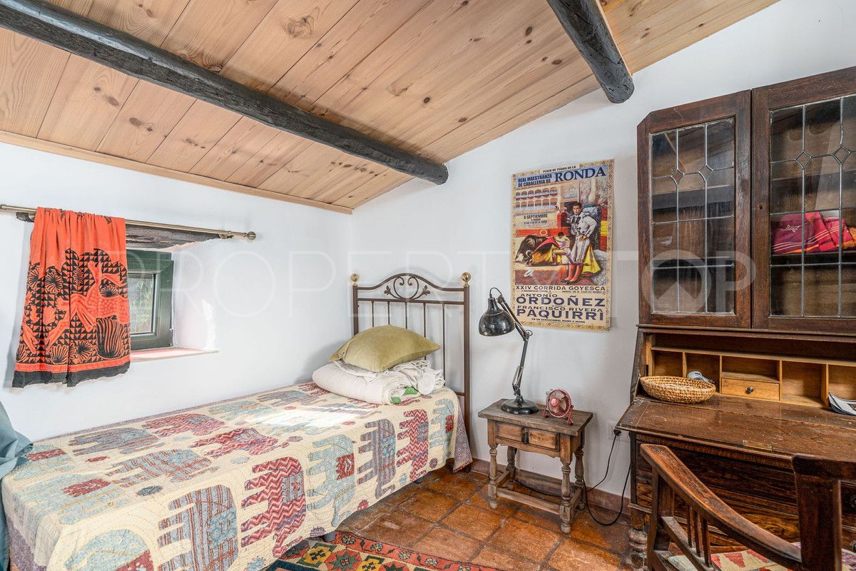 3 bedrooms Casares finca for sale