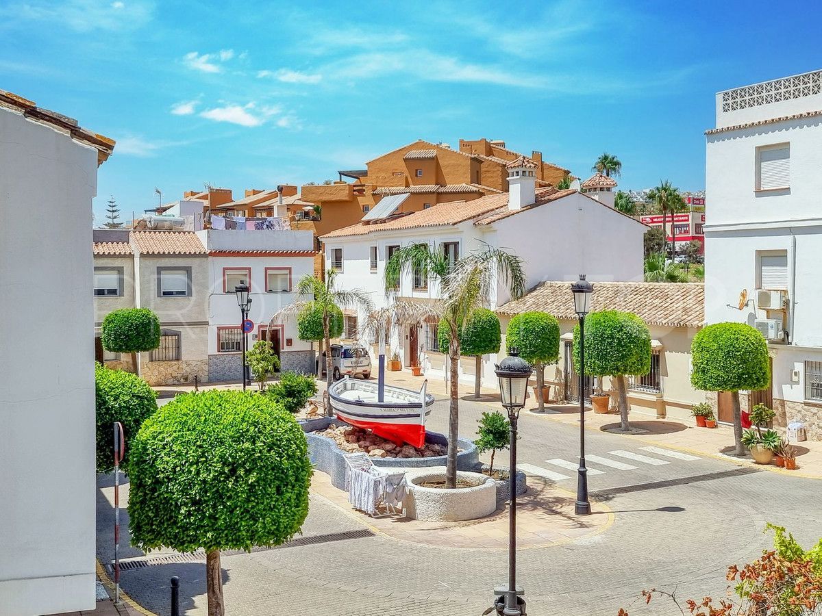 Town House in La Duquesa 3BR, 4BA, 150m², €255k