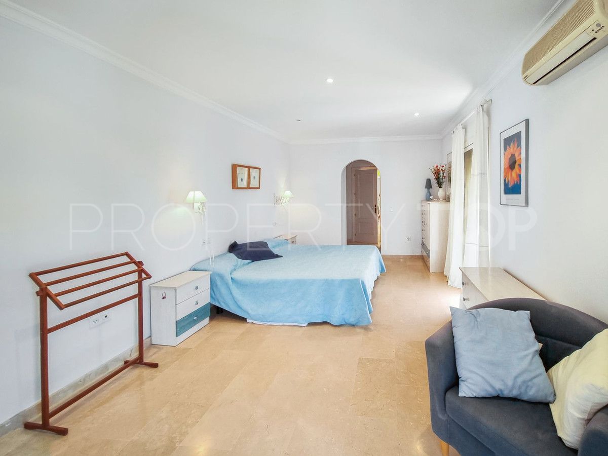 Town House in La Duquesa 3BR, 4BA, 150m², €255k