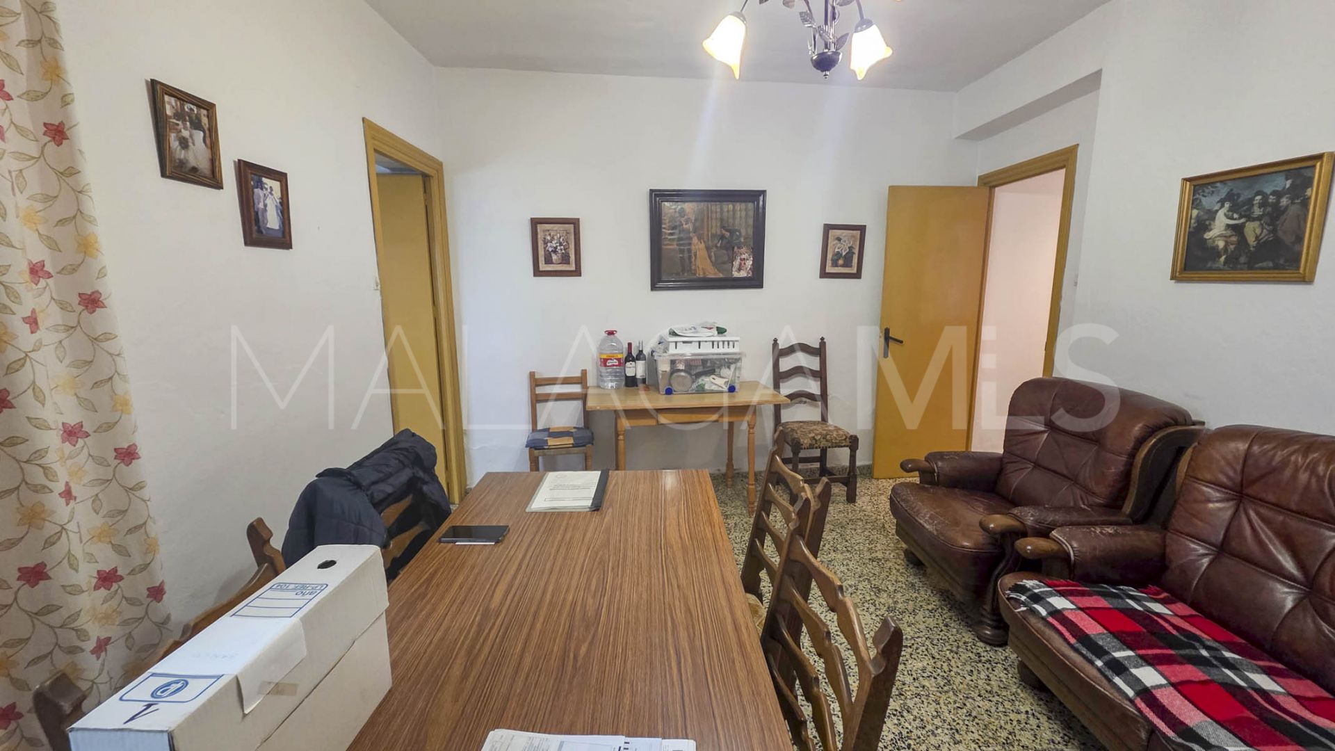 Radhus for sale in Estepona Centre