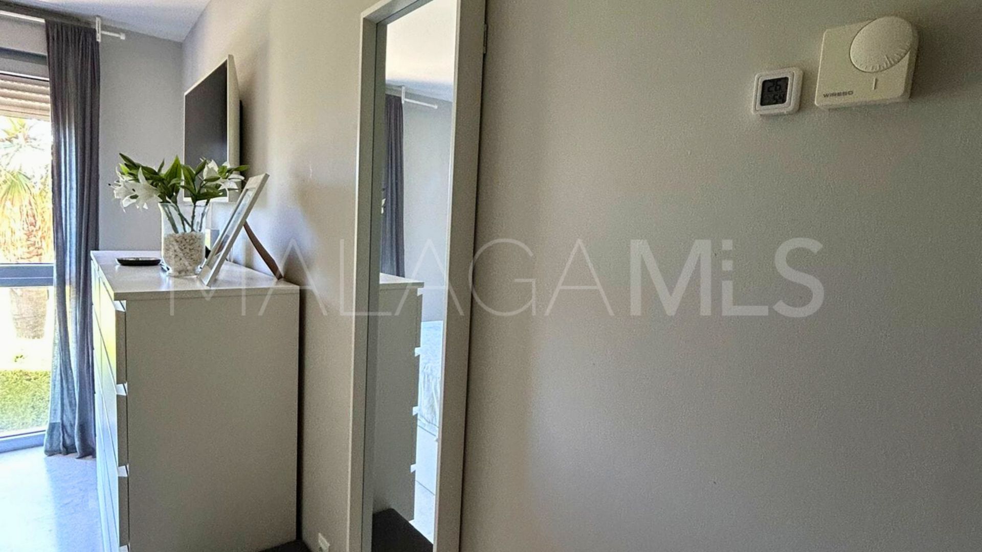 For sale La Duquesa apartment with 3 bedrooms