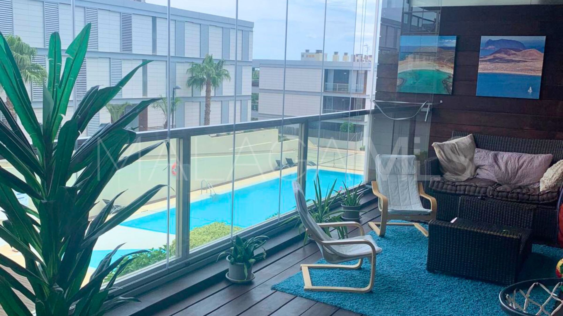 For sale La Duquesa apartment with 3 bedrooms