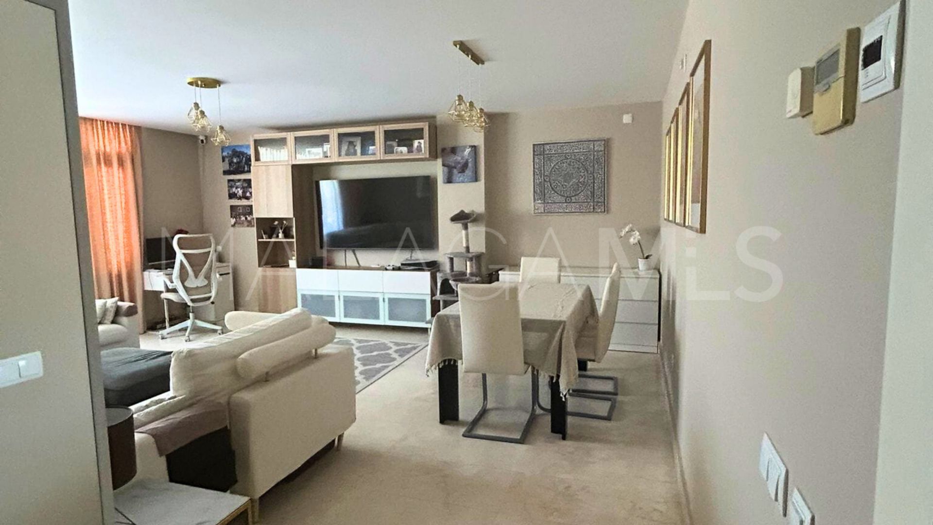 For sale La Duquesa apartment with 3 bedrooms