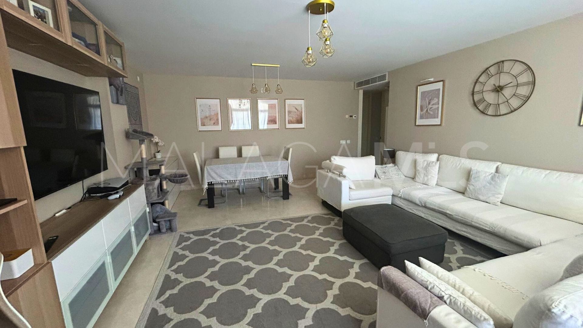 For sale La Duquesa apartment with 3 bedrooms