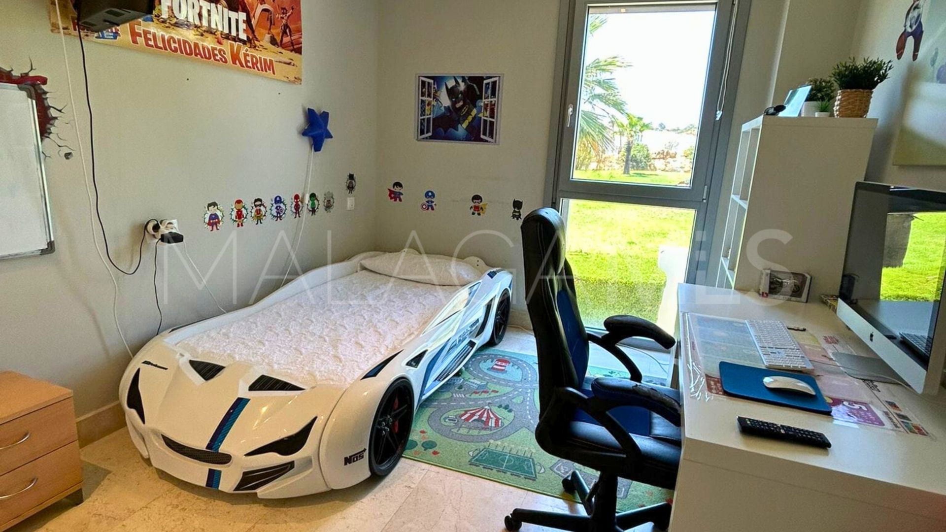 For sale La Duquesa apartment with 3 bedrooms