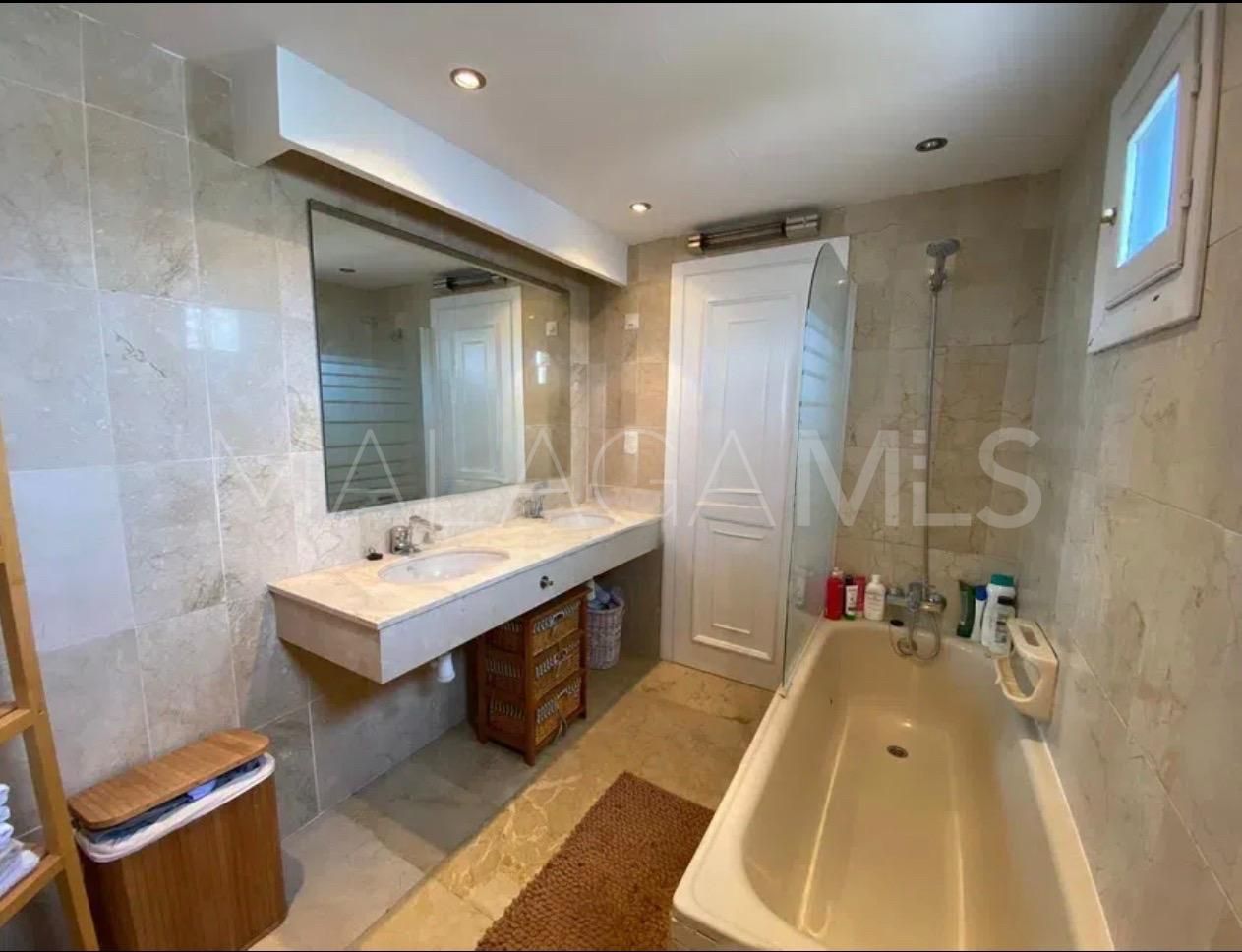 Wohnung for sale in Estepona