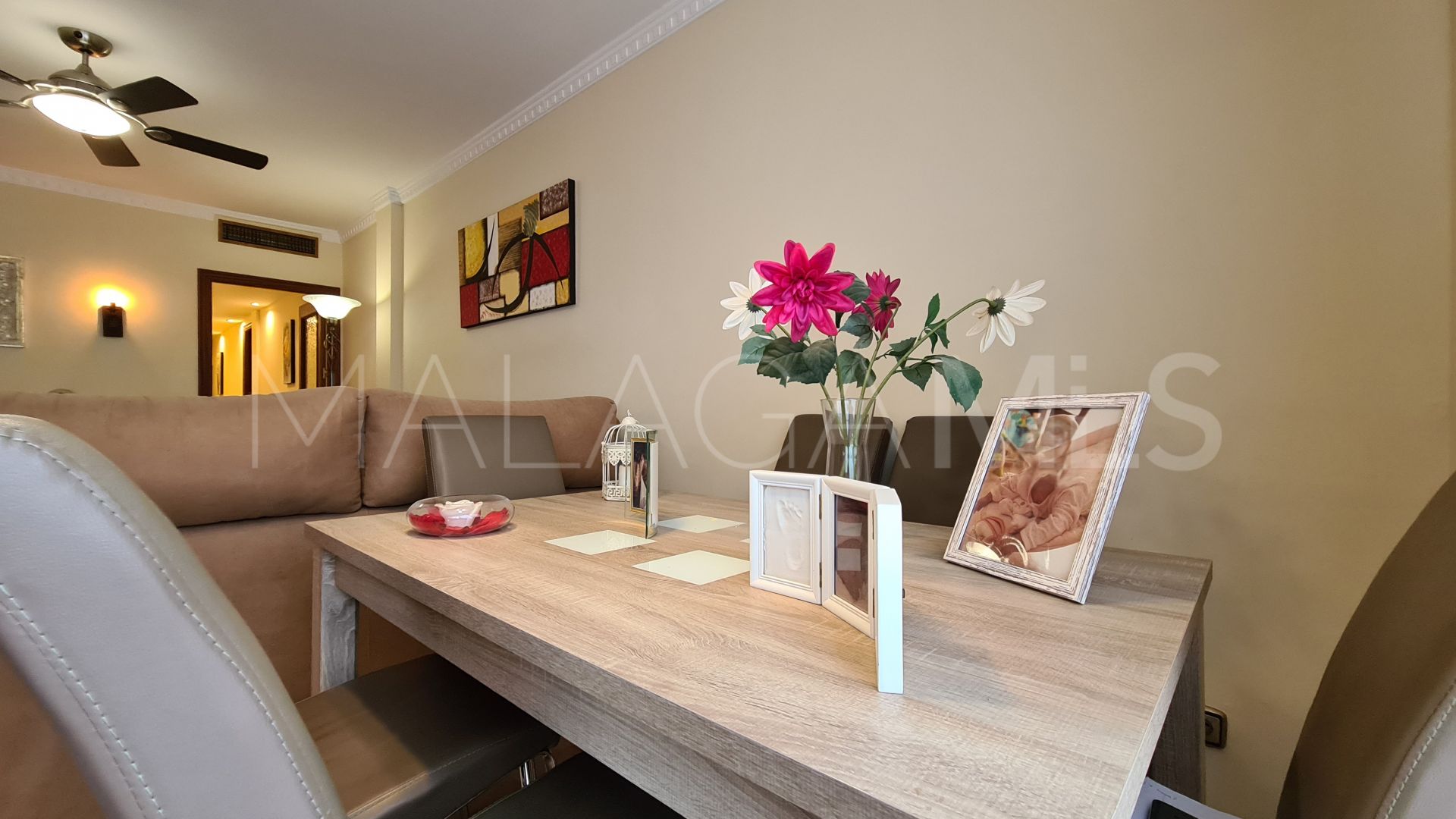 For sale penthouse with 4 bedrooms in Estepona