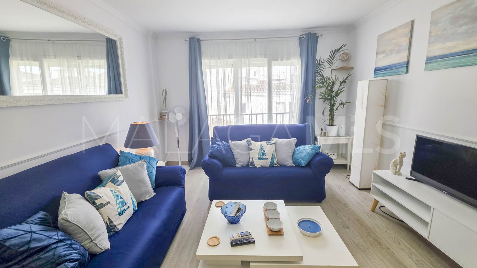 Duplex penthouse in La Duquesa for sale