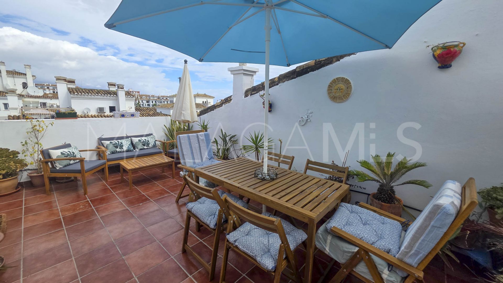 Duplex penthouse in La Duquesa for sale