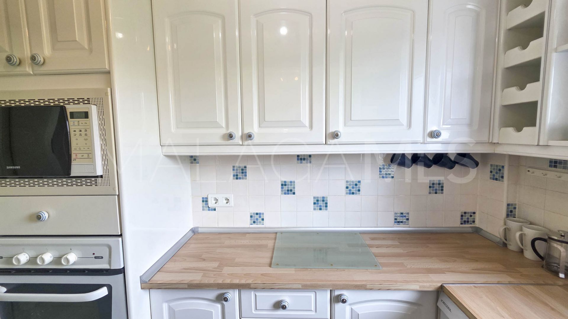 Duplex penthouse in La Duquesa for sale