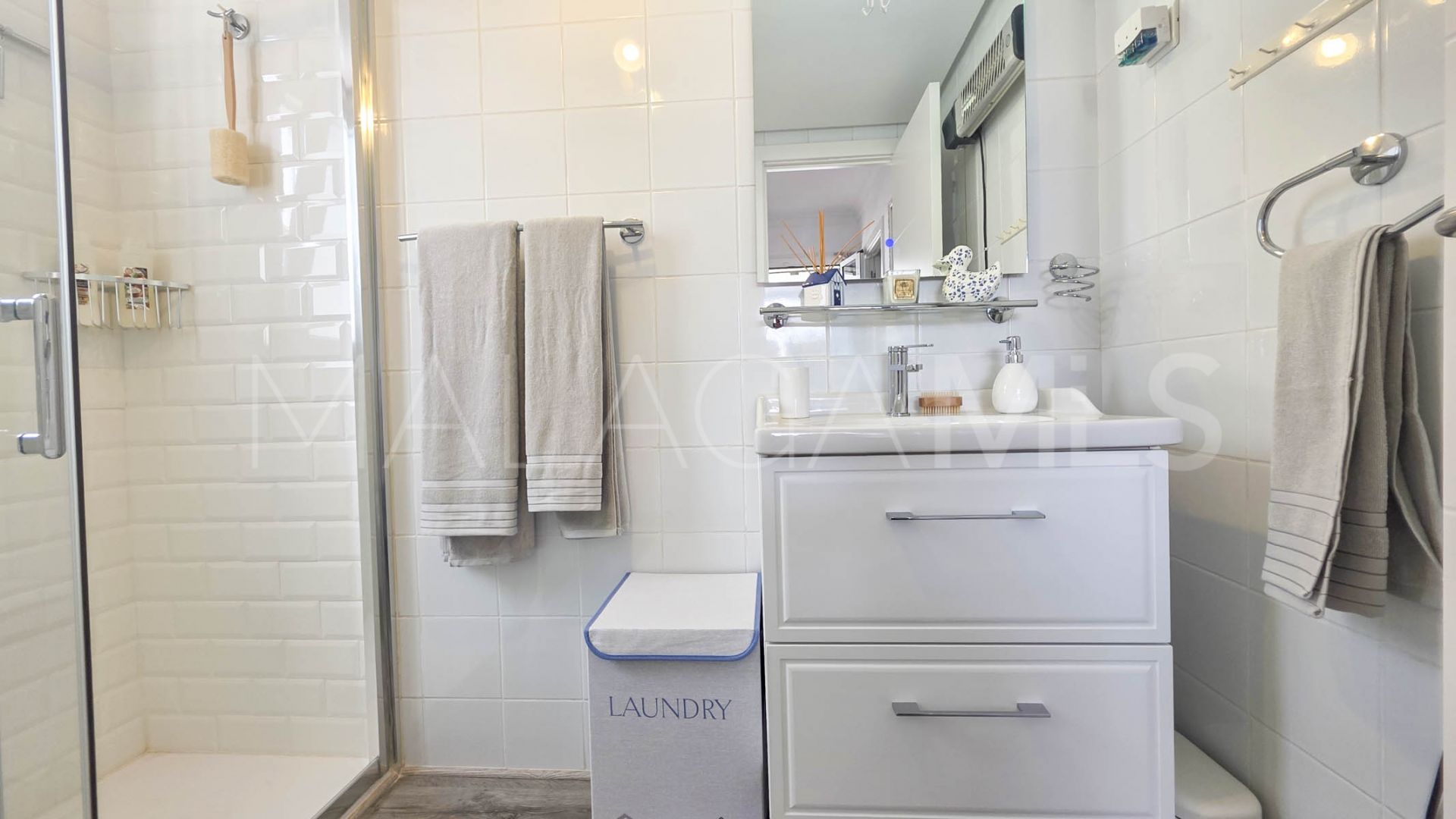 Duplex penthouse in La Duquesa for sale