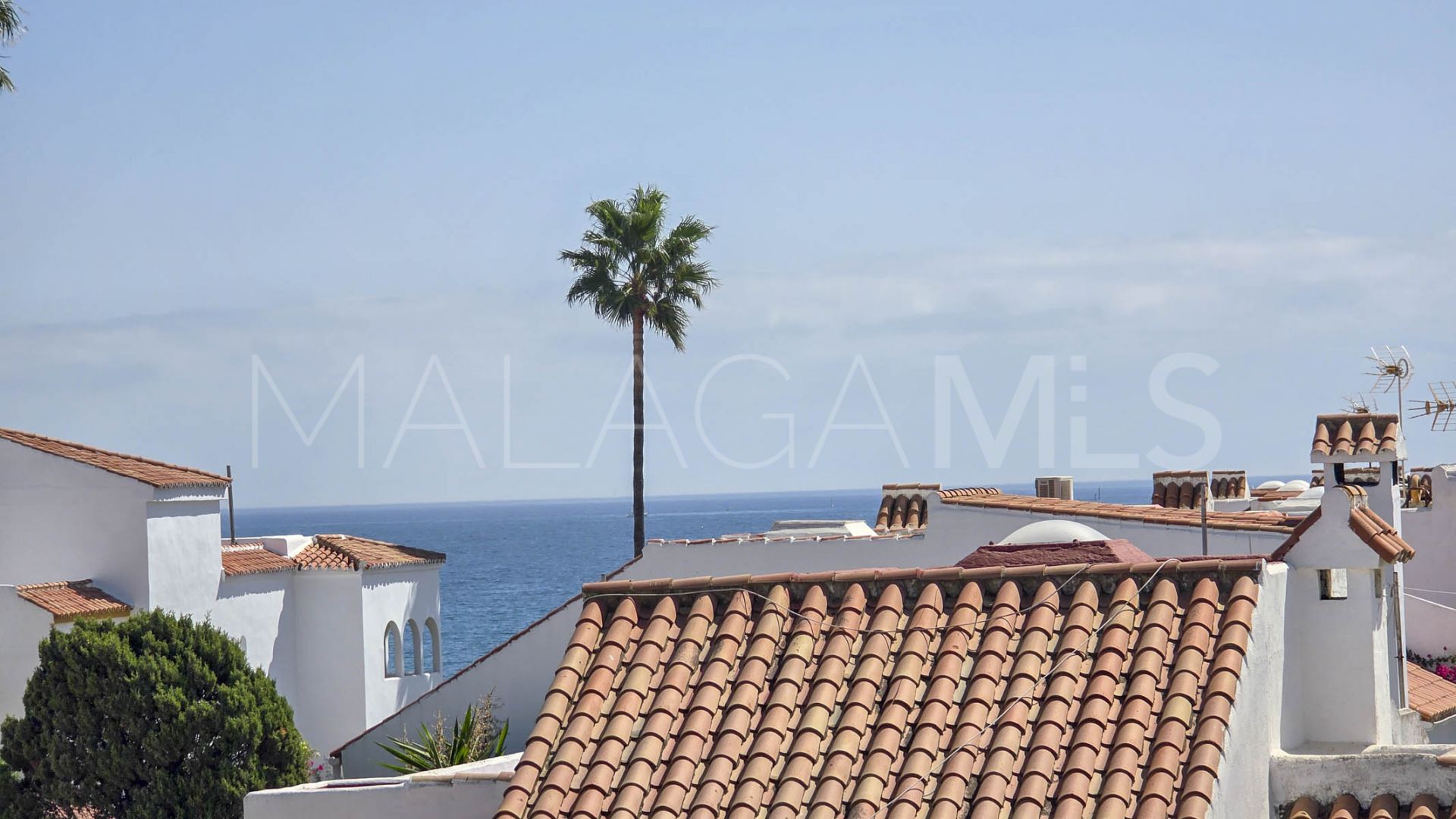 Buy adosado de 3 bedrooms in Casares Playa