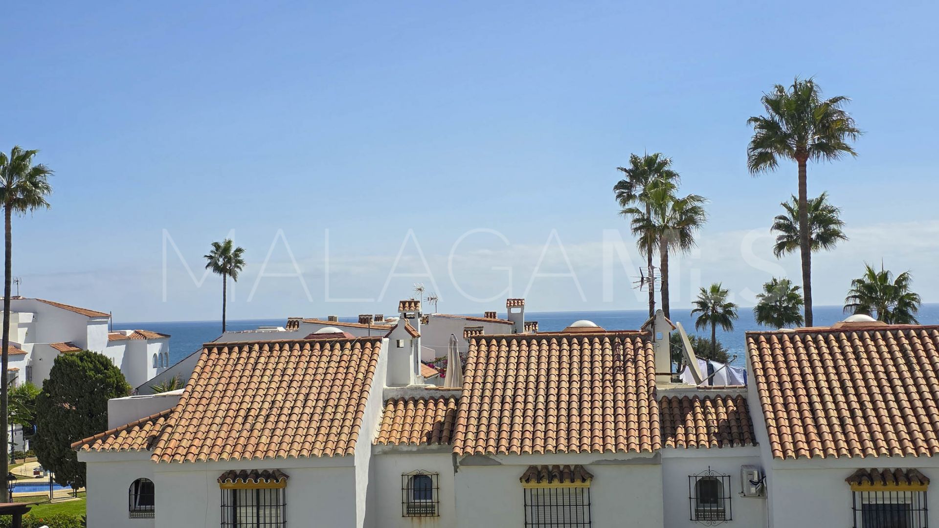 Buy adosado de 3 bedrooms in Casares Playa
