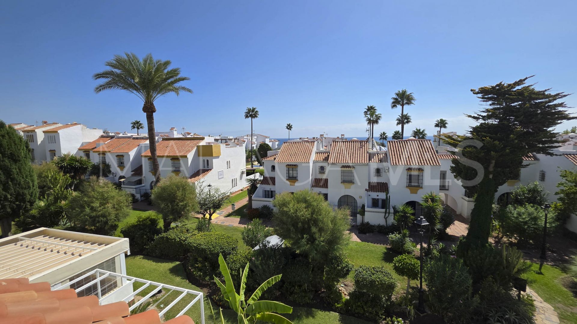 Buy adosado de 3 bedrooms in Casares Playa