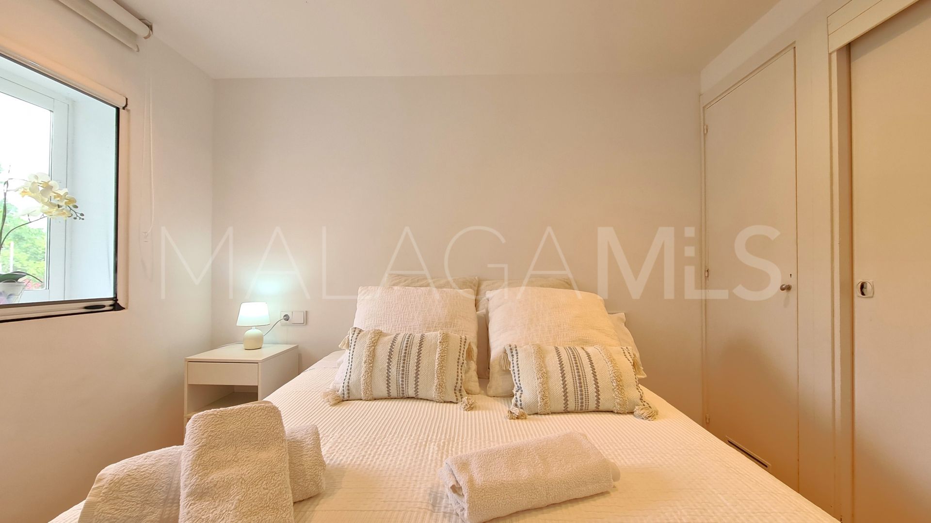 Estepona Oeste, apartamento with 2 bedrooms a la venta