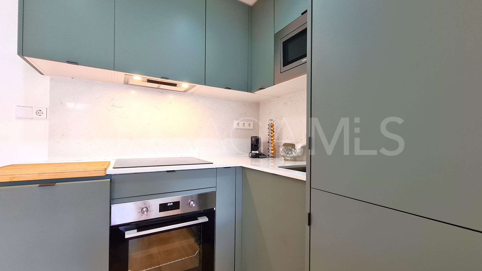 Estepona Oeste, apartamento with 2 bedrooms a la venta