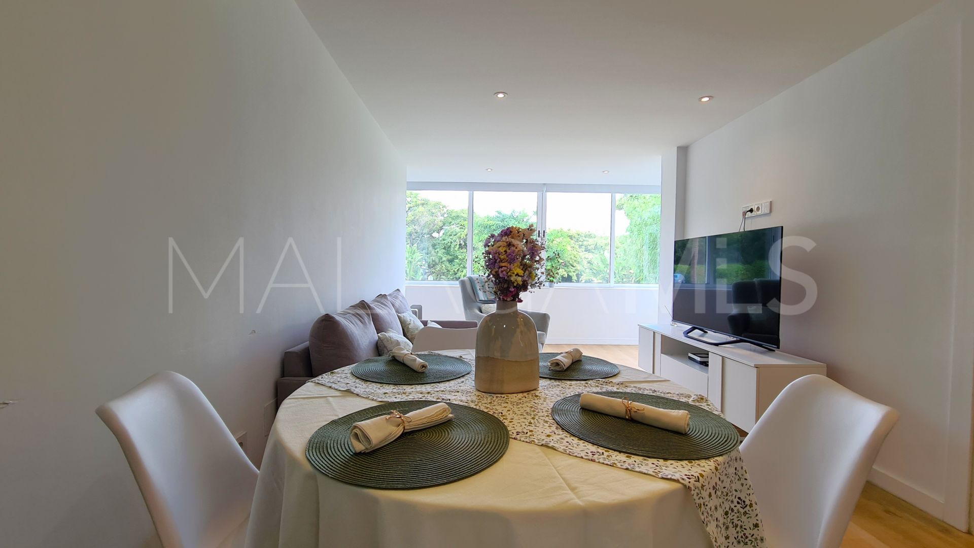 Estepona Oeste, apartamento with 2 bedrooms a la venta