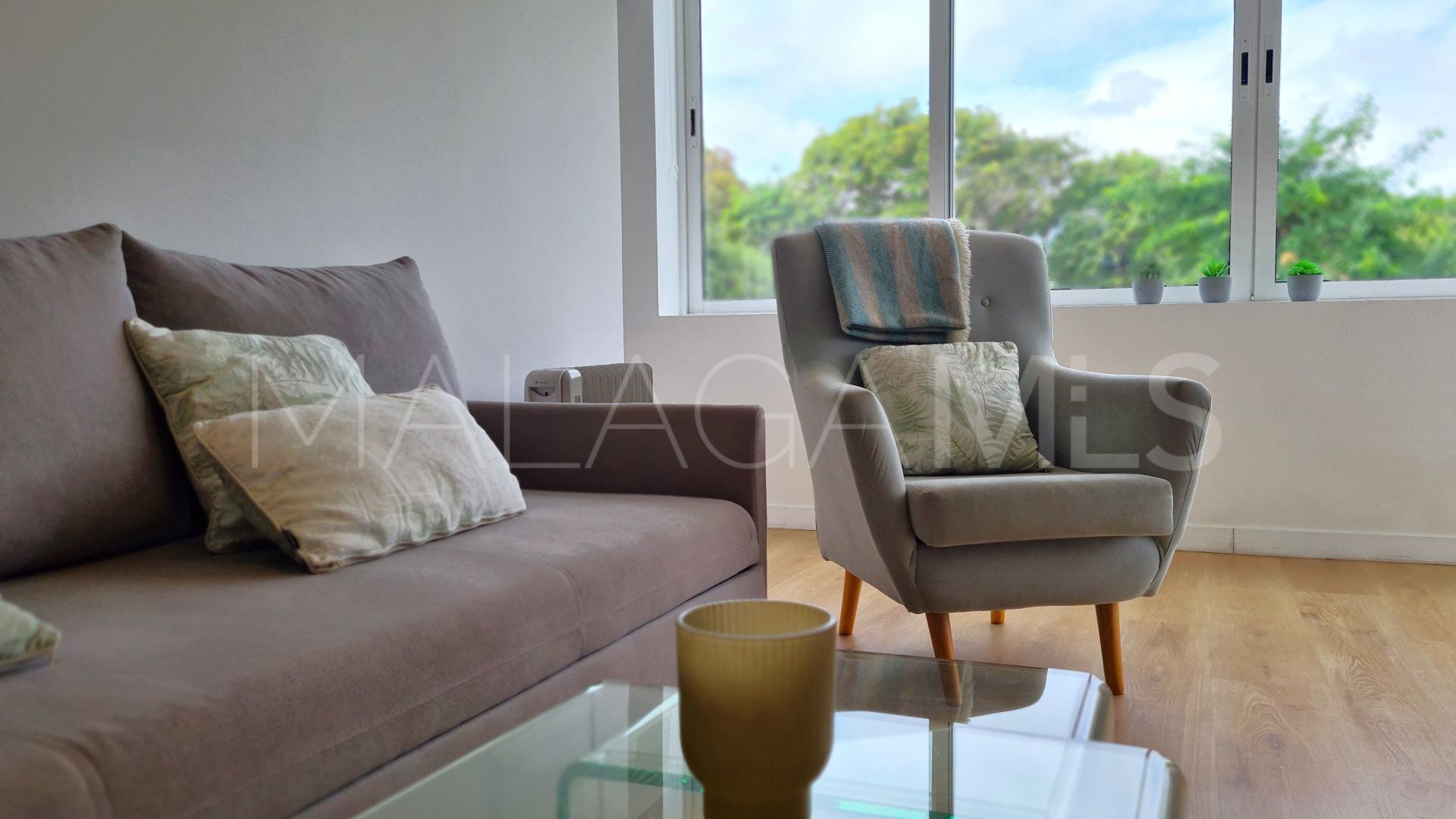 Estepona Oeste, apartamento with 2 bedrooms a la venta