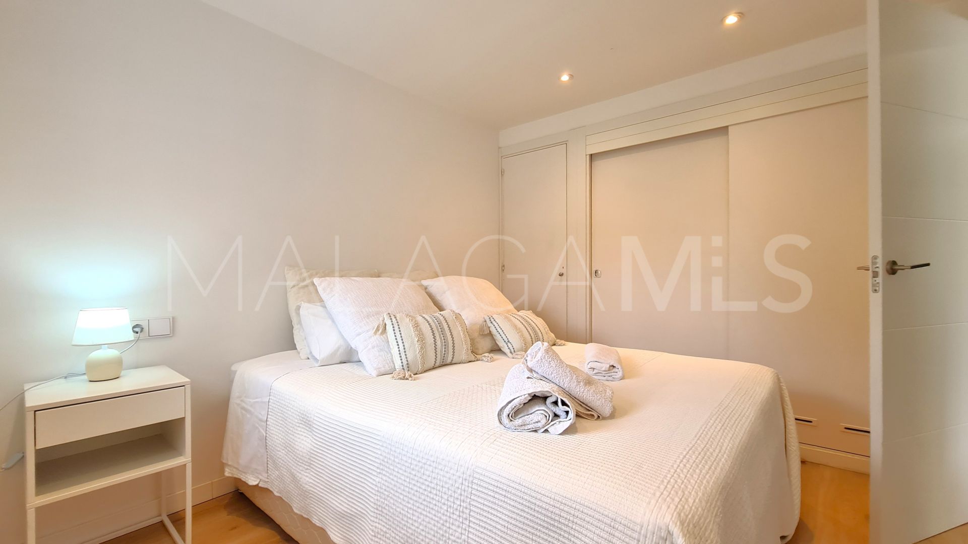 Estepona Oeste, apartamento with 2 bedrooms a la venta