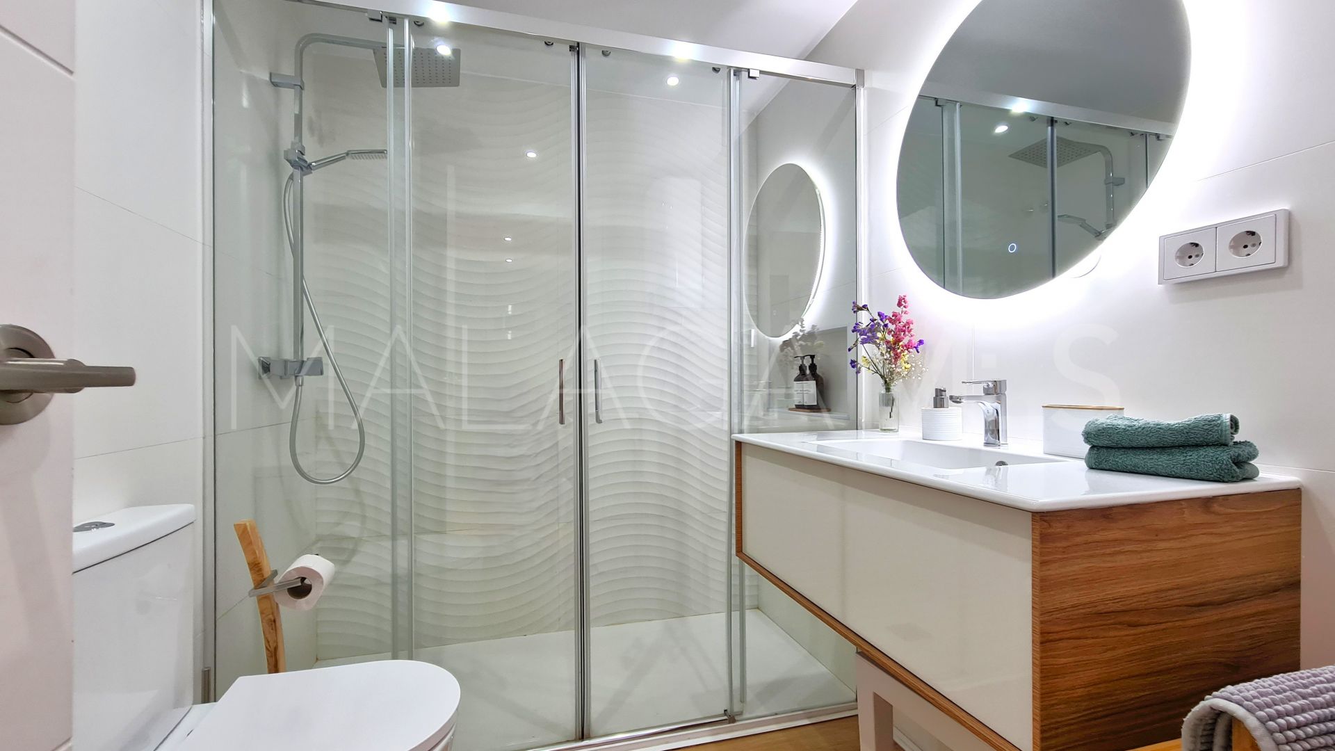 Estepona Oeste, apartamento with 2 bedrooms a la venta