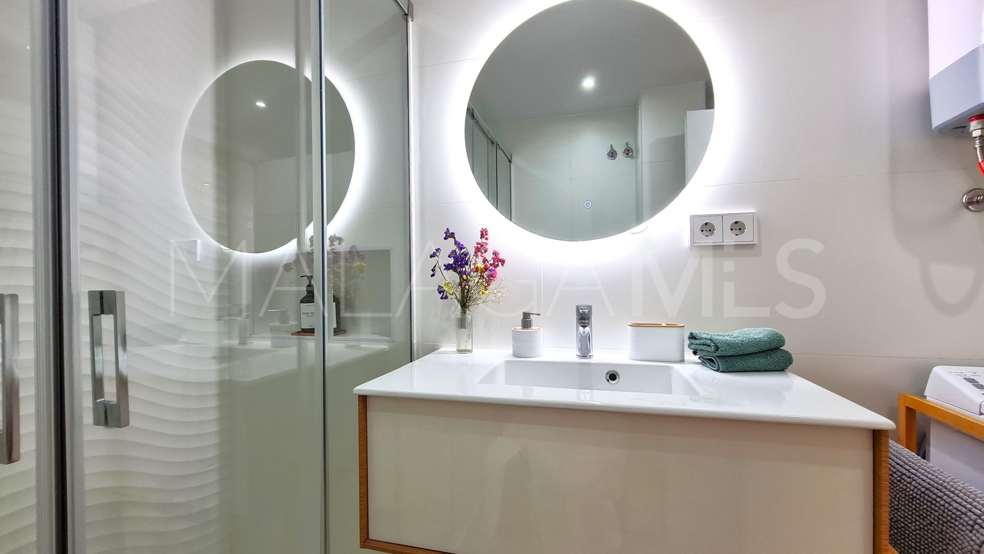 Estepona Oeste, apartamento with 2 bedrooms a la venta