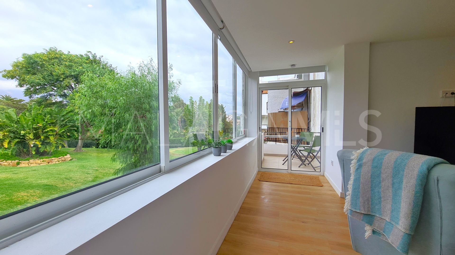 Estepona Oeste, apartamento with 2 bedrooms a la venta