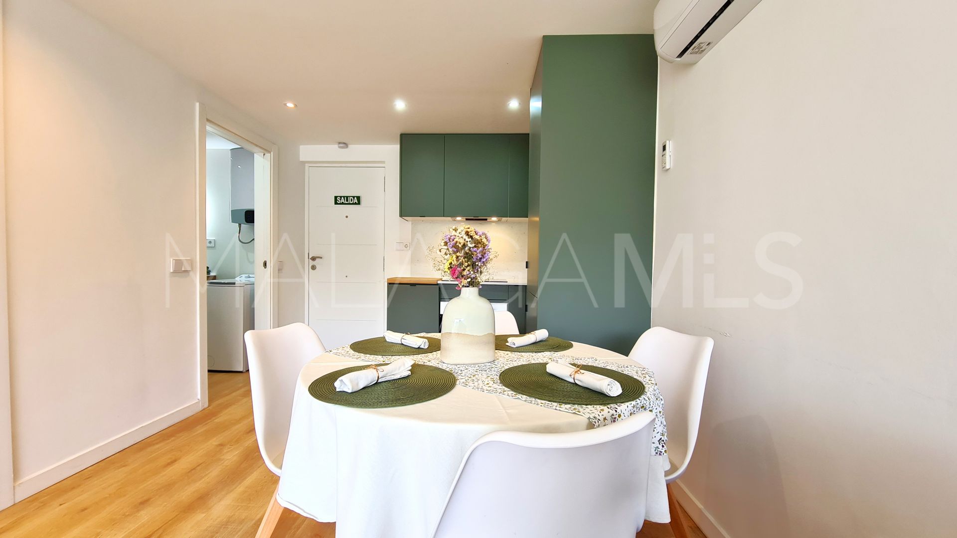 Estepona Oeste, apartamento with 2 bedrooms a la venta