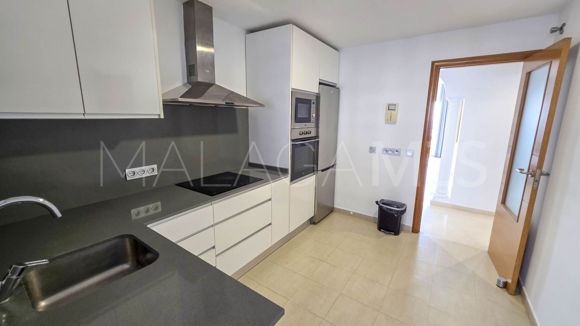 Apartment for sale in La Duquesa