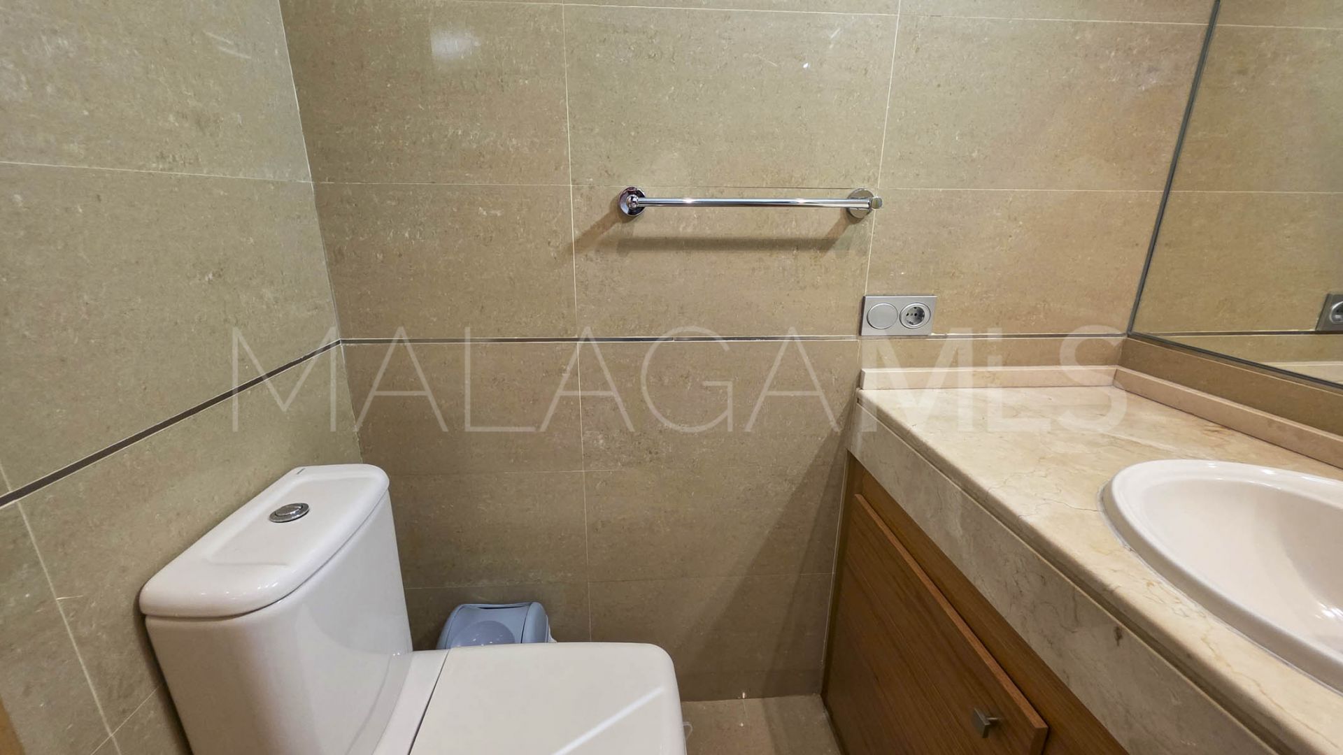 Apartment for sale in La Duquesa