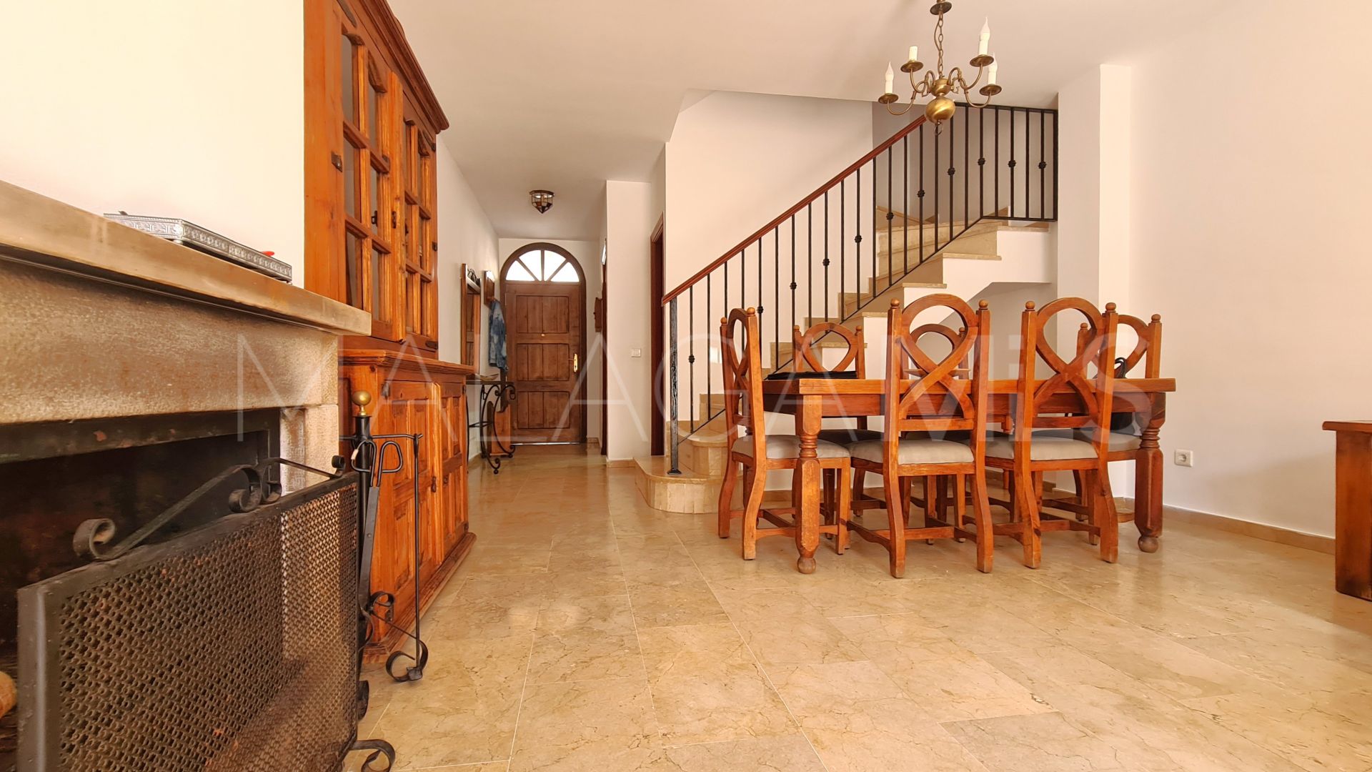 Maison de ville for sale in Estepona Ville