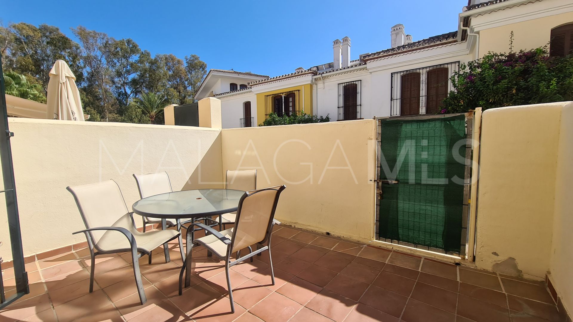 Maison de ville for sale in Estepona Ville