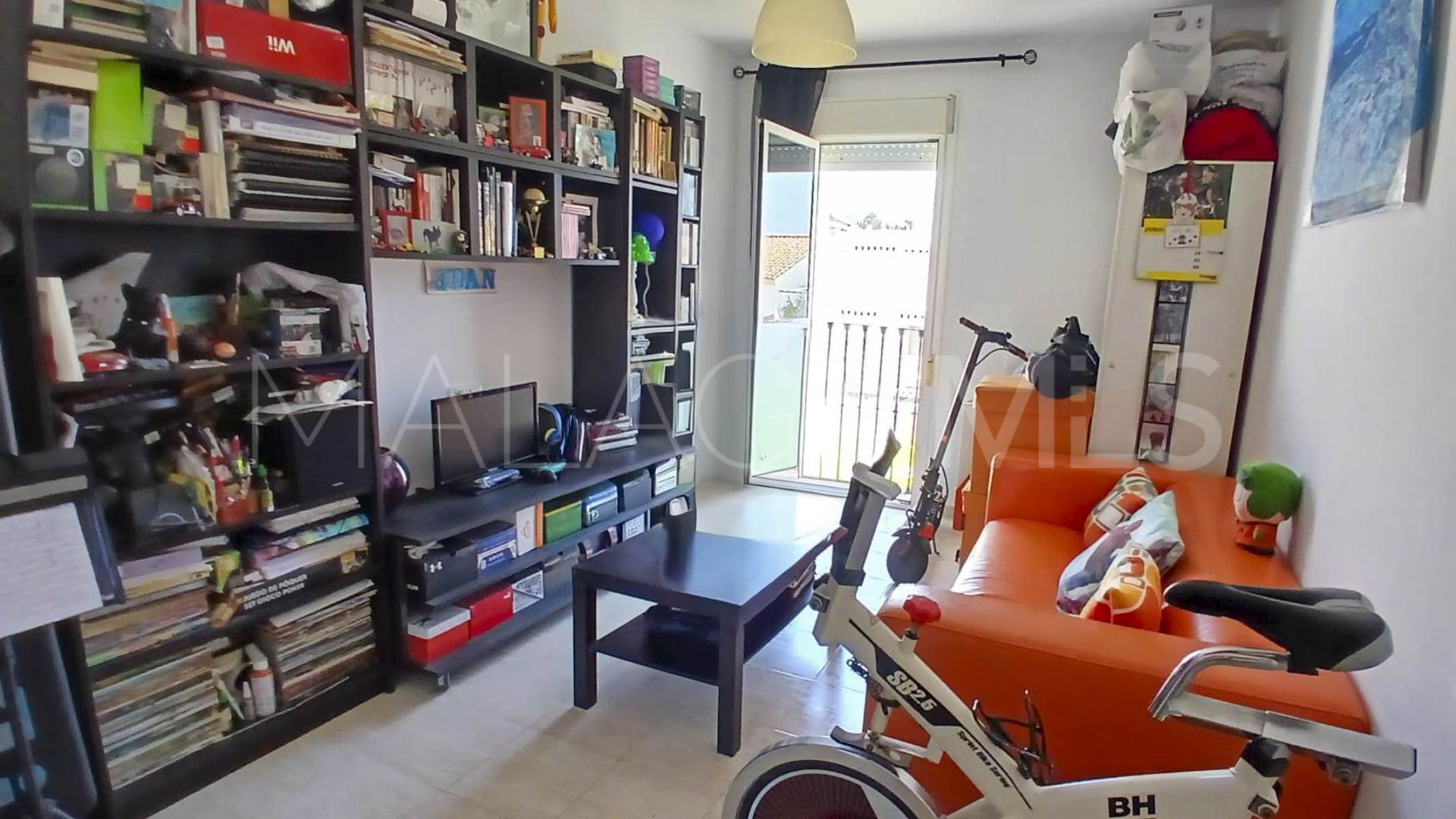 Tvåvåningslägenhet for sale in Estepona