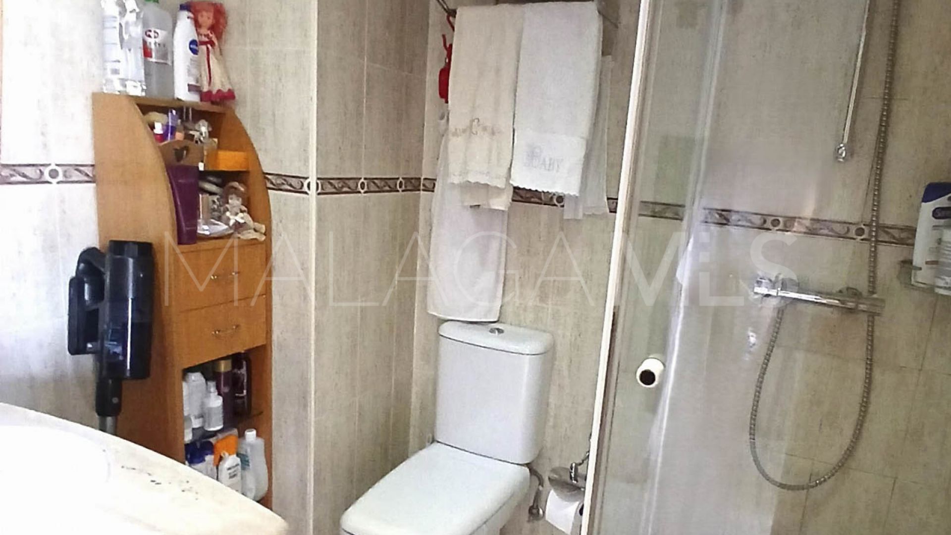 Tvåvåningslägenhet for sale in Estepona