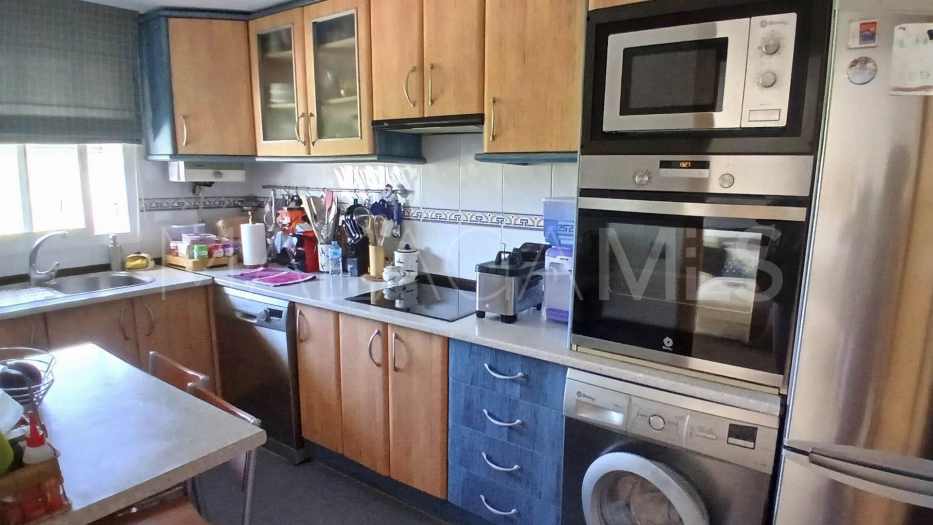 Tvåvåningslägenhet for sale in Estepona