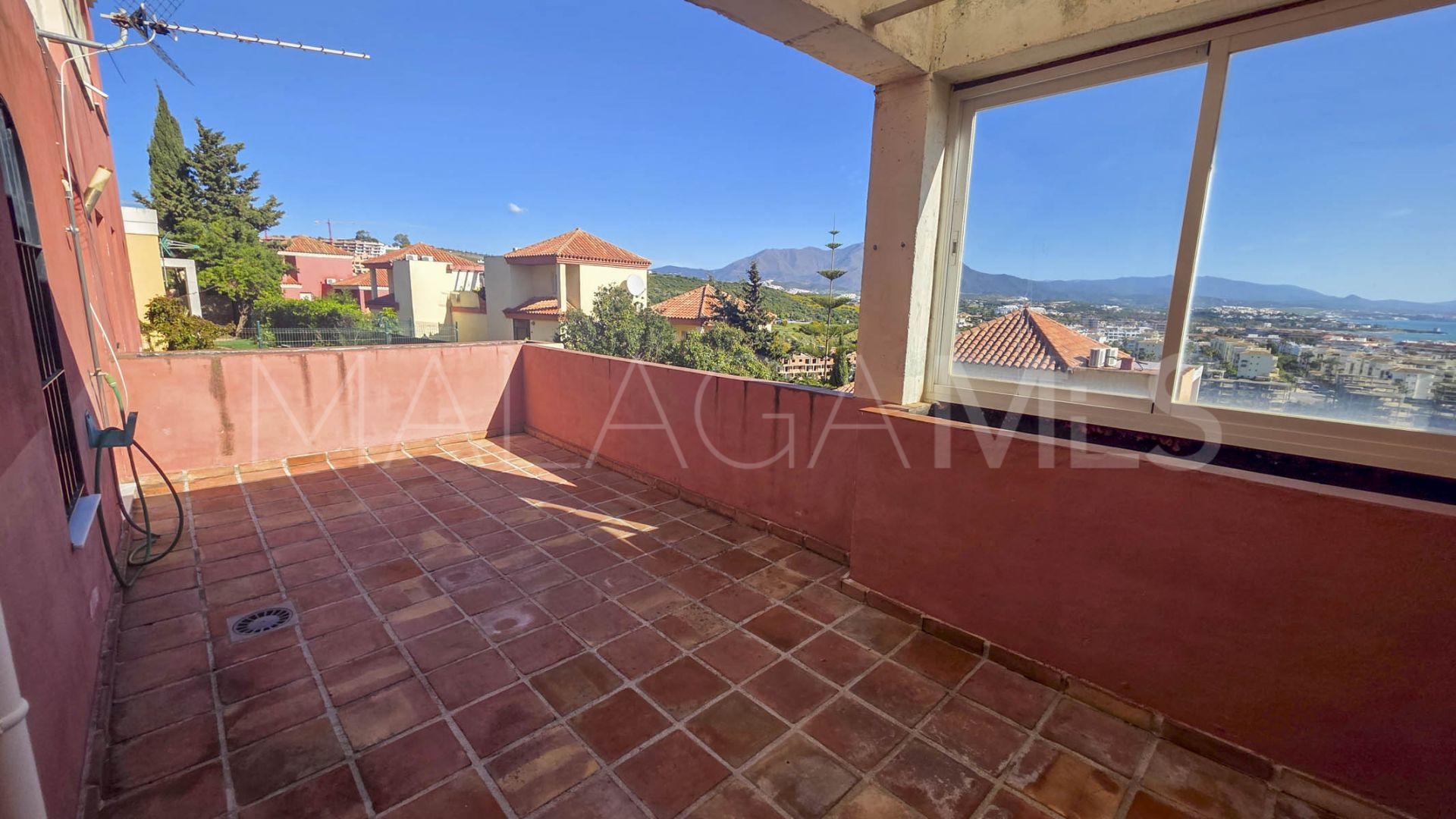 La Duquesa 3 bedrooms duplex for sale