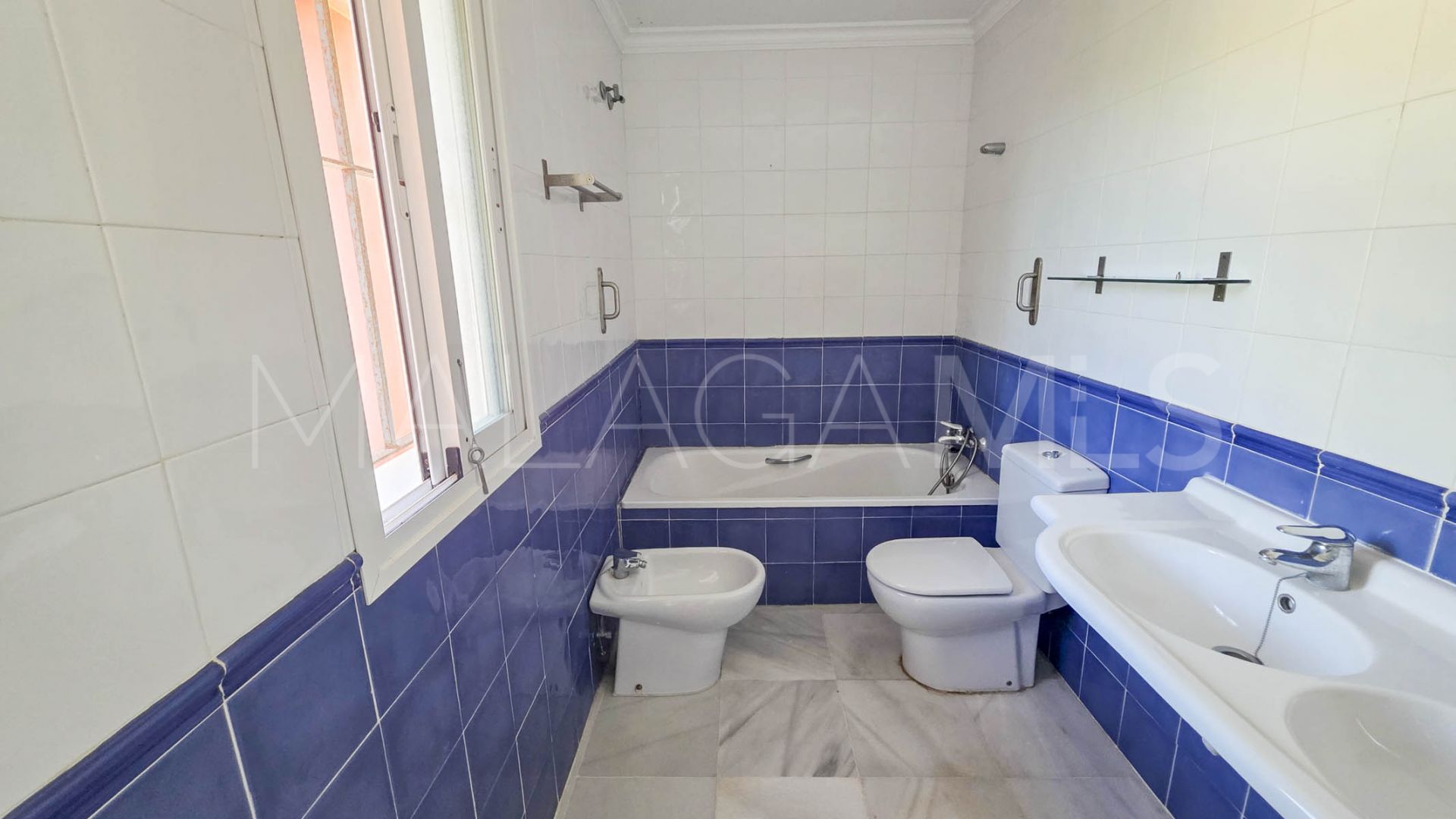 La Duquesa 3 bedrooms duplex for sale