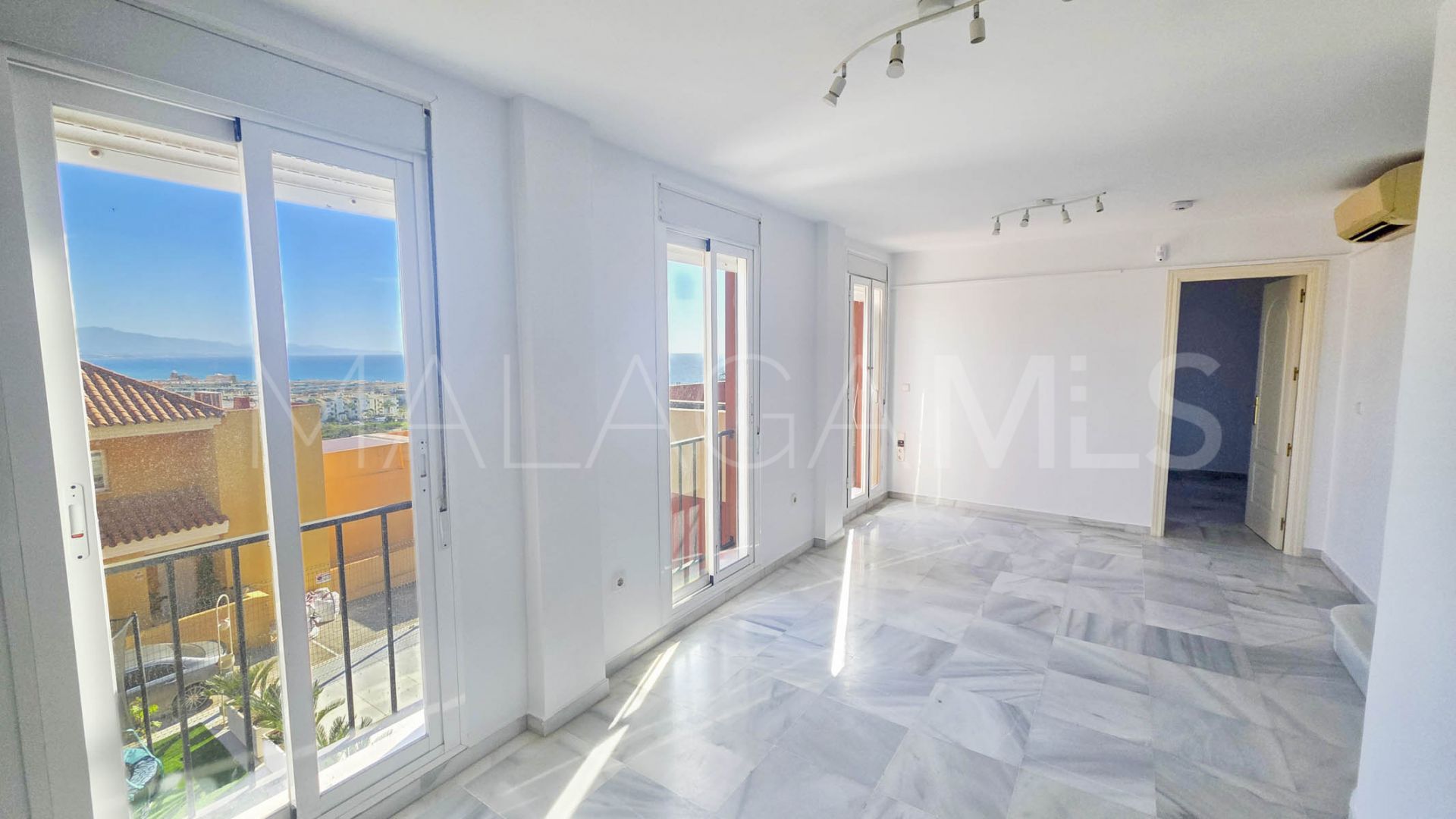 La Duquesa 3 bedrooms duplex for sale