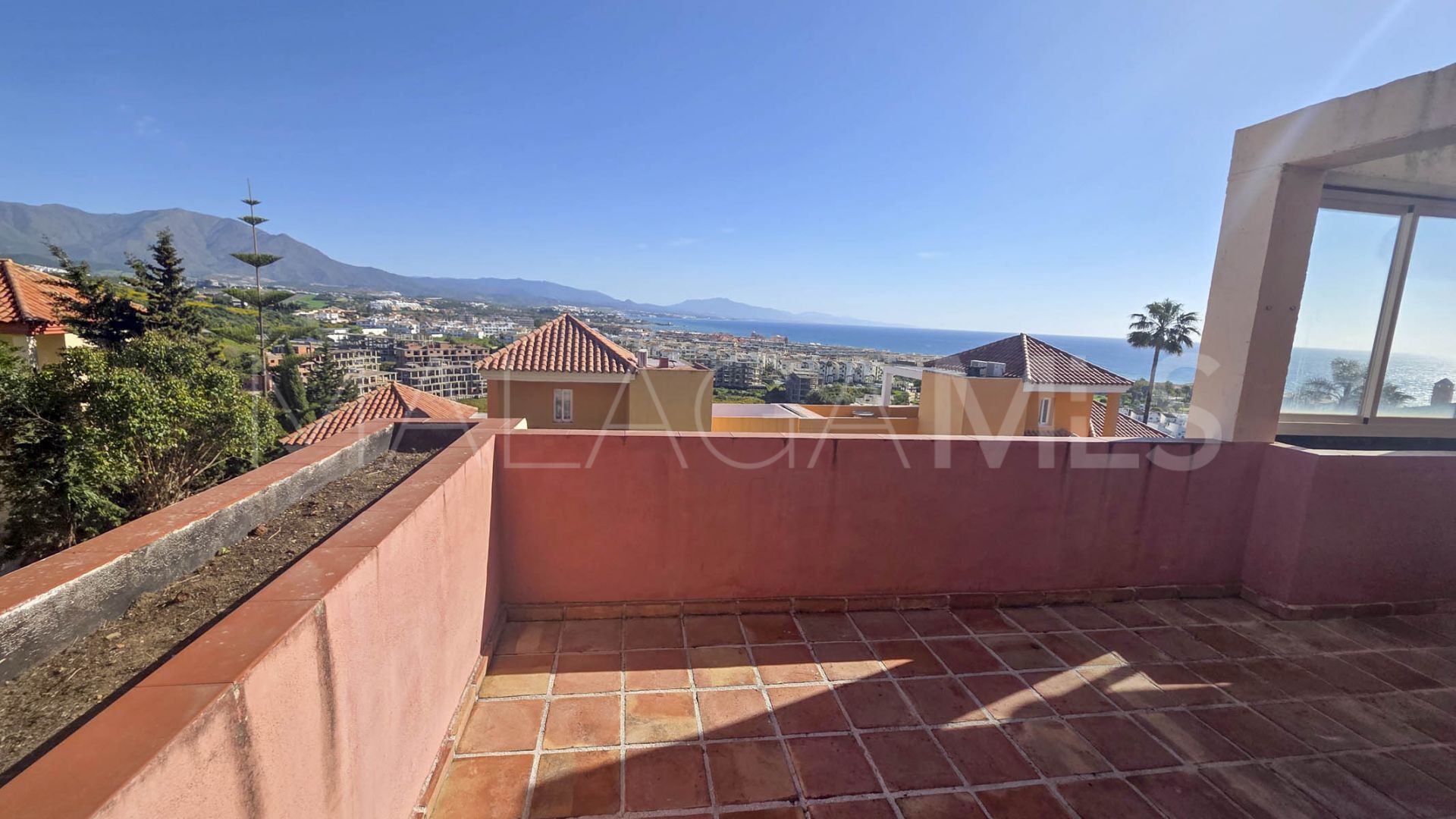 La Duquesa 3 bedrooms duplex for sale