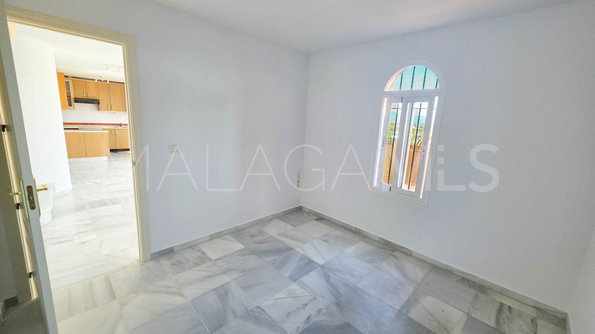 La Duquesa 3 bedrooms duplex for sale