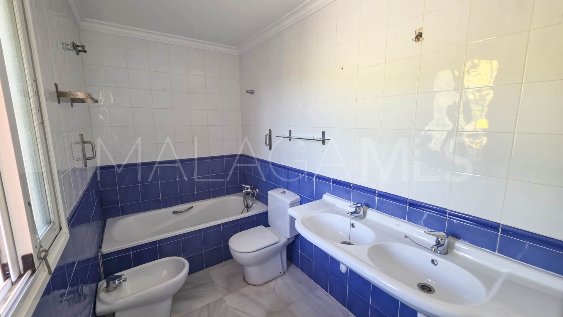 La Duquesa 3 bedrooms duplex for sale