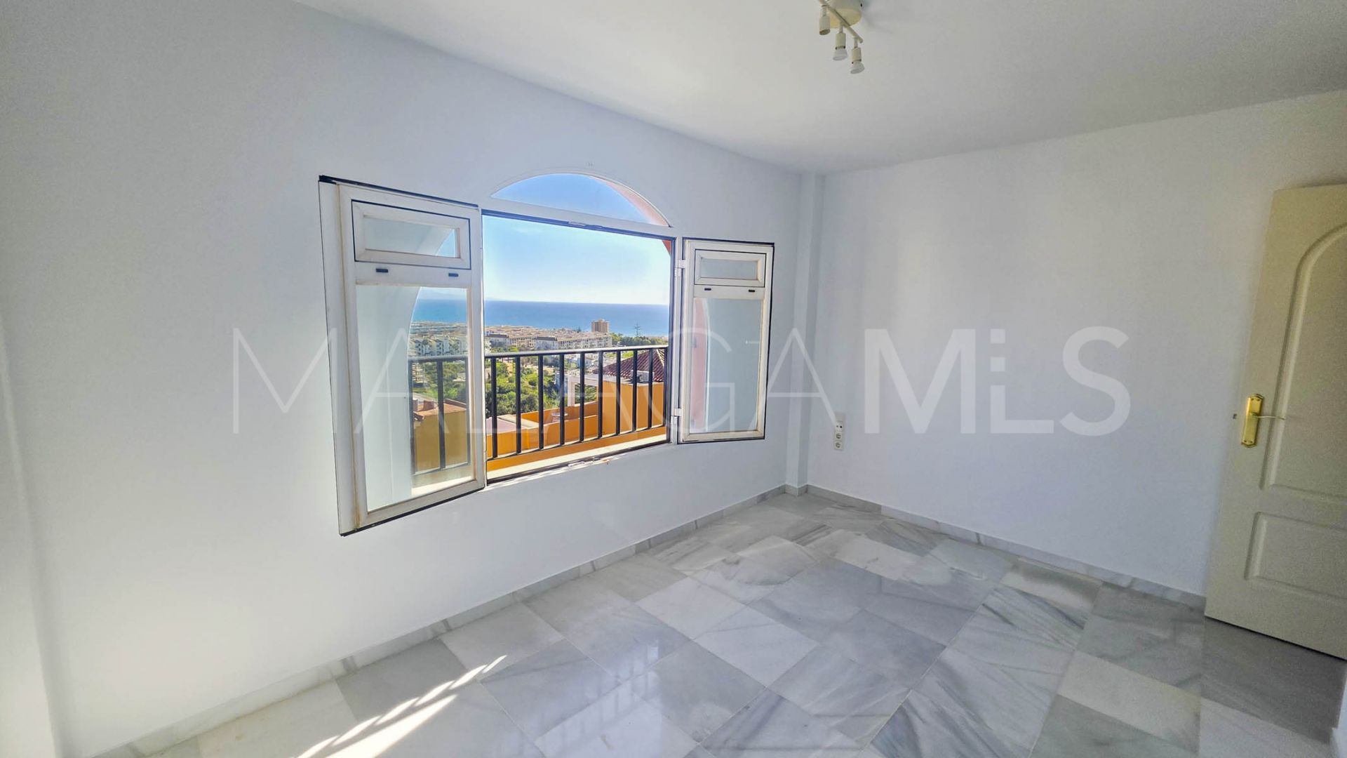 La Duquesa 3 bedrooms duplex for sale