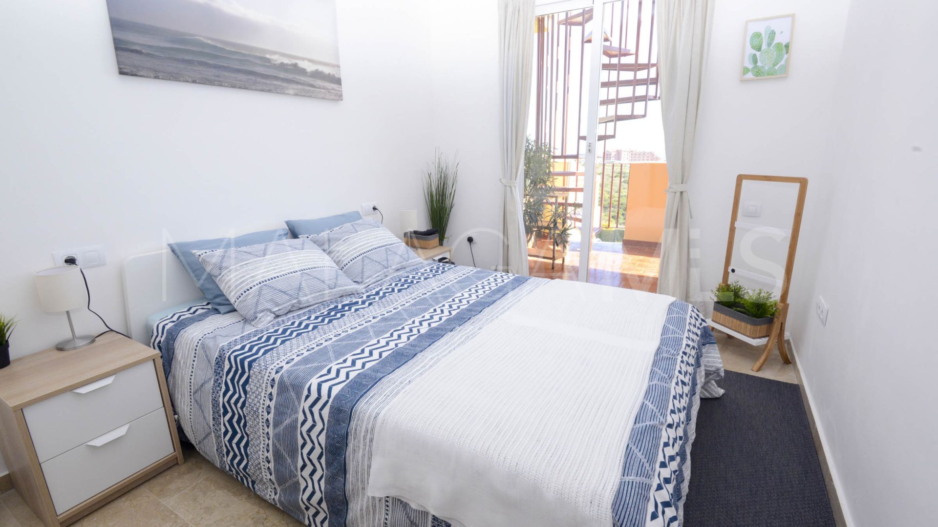 Appartement terrasse for sale in La Duquesa