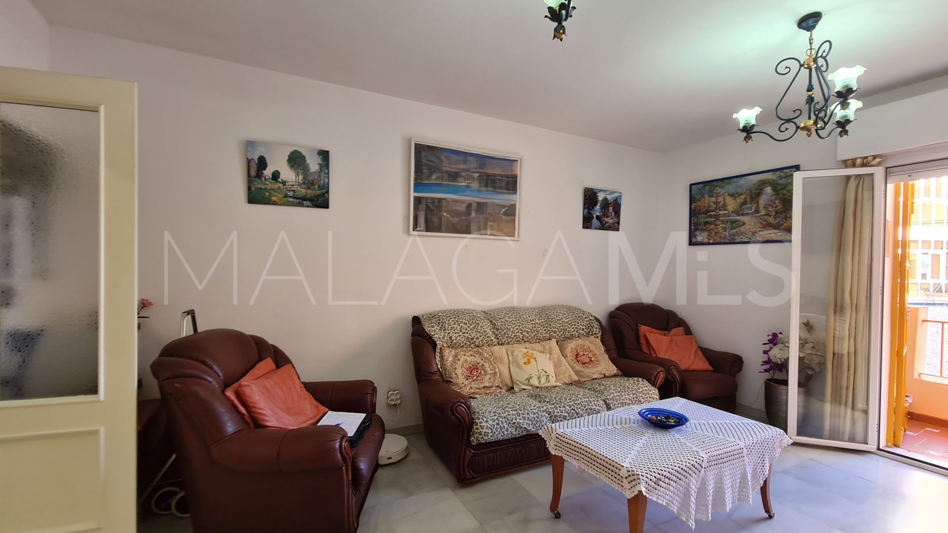 Apartamento for sale with 3 bedrooms in Sabinillas