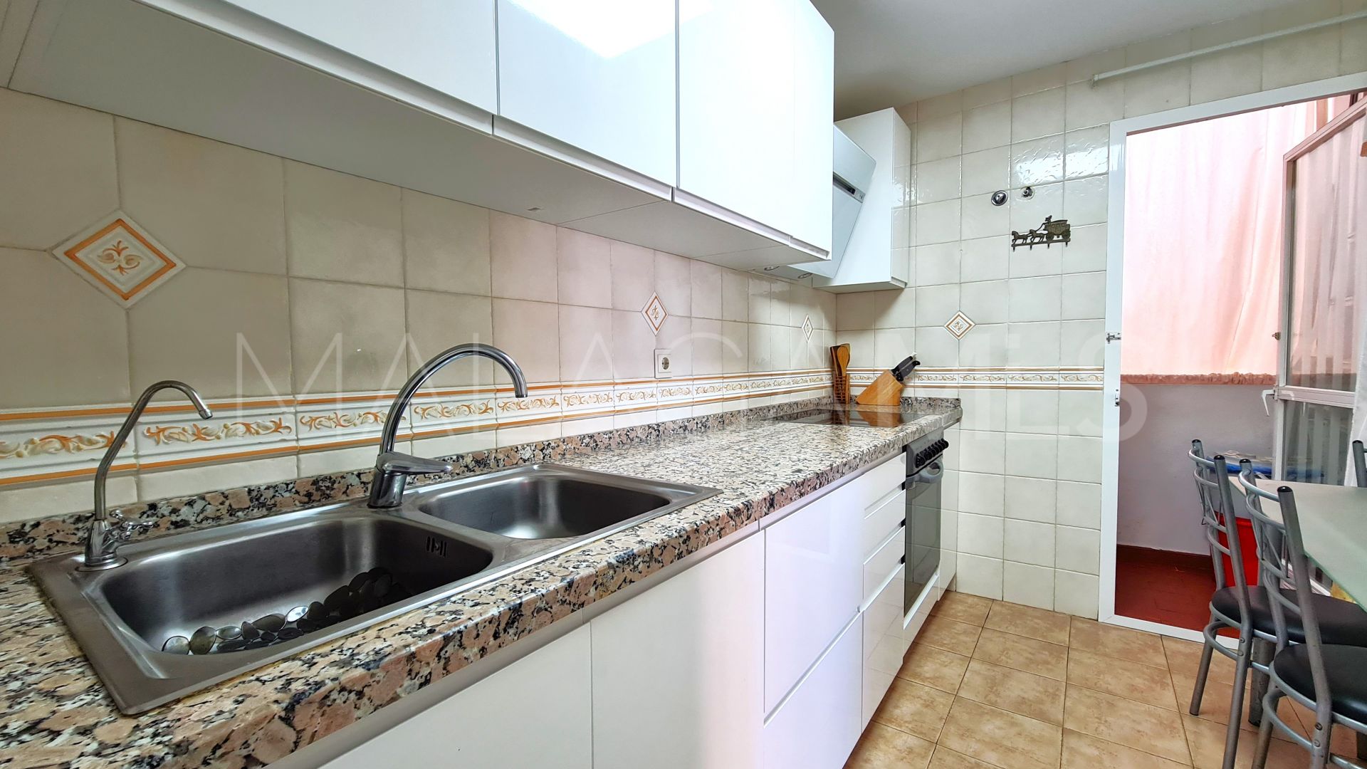 Apartamento for sale with 3 bedrooms in Sabinillas