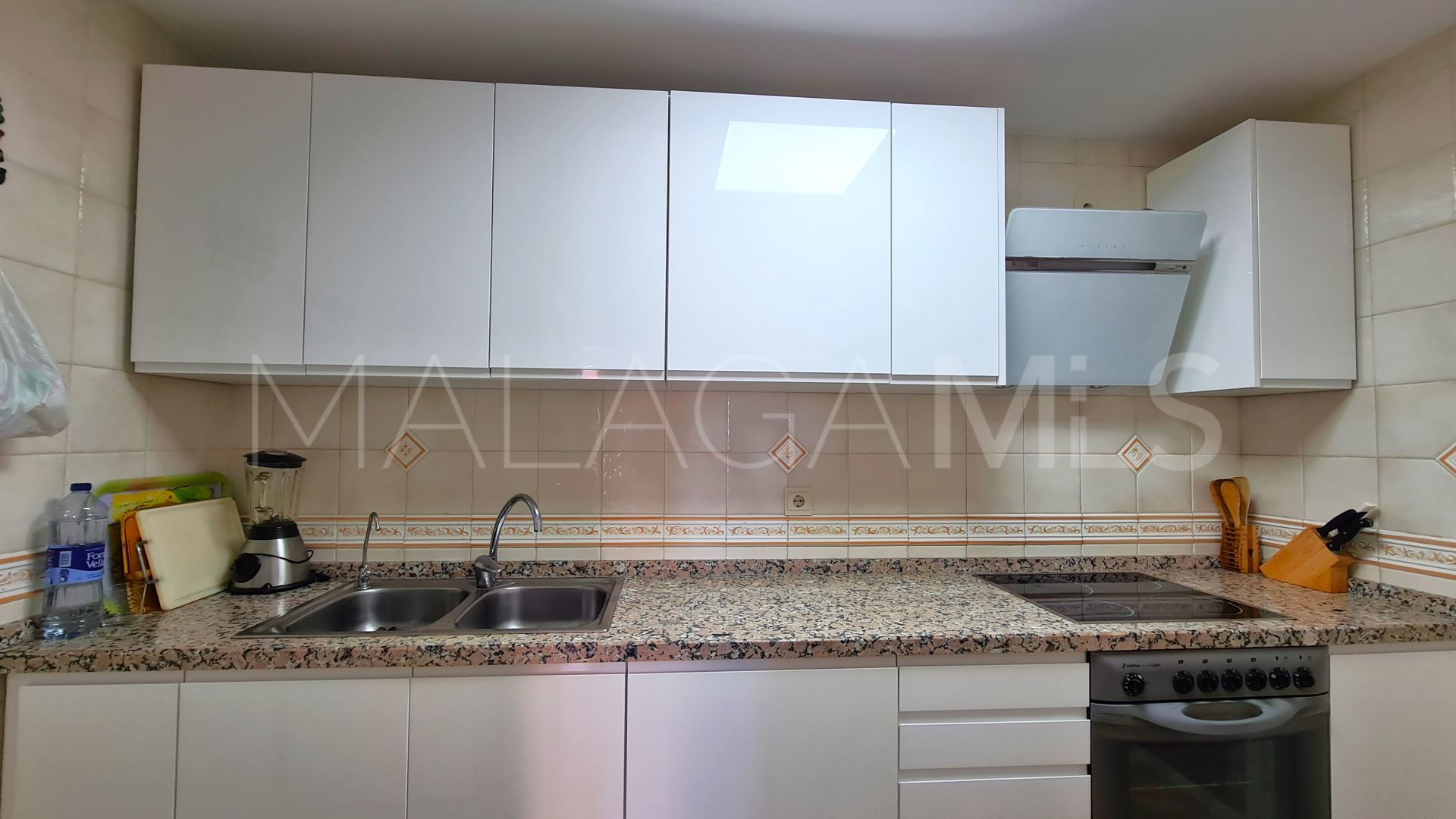 Apartamento for sale with 3 bedrooms in Sabinillas