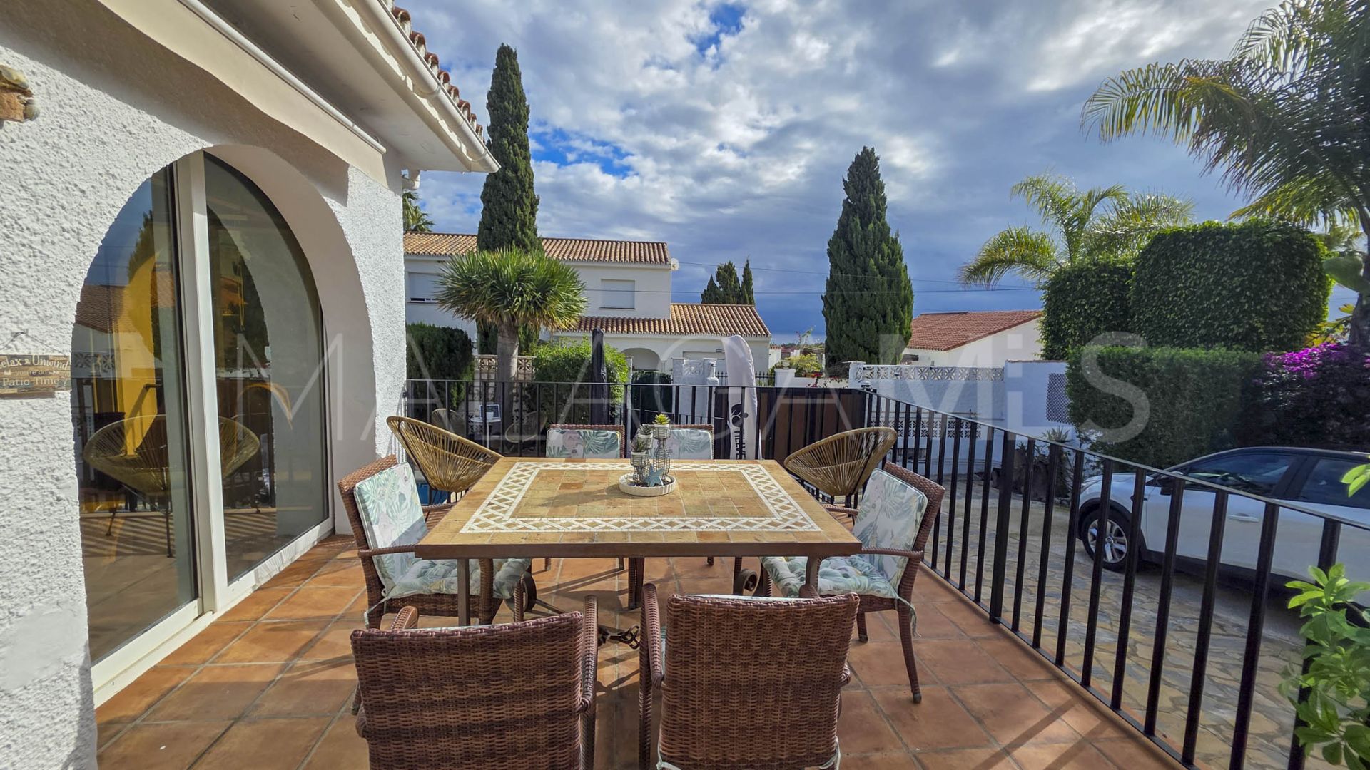 Casa for sale in La Duquesa