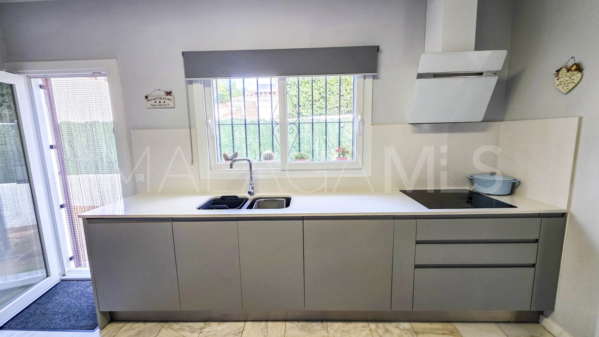 Casa for sale in La Duquesa